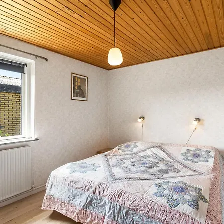 Prázdninový dům Awesome In With Wifi *